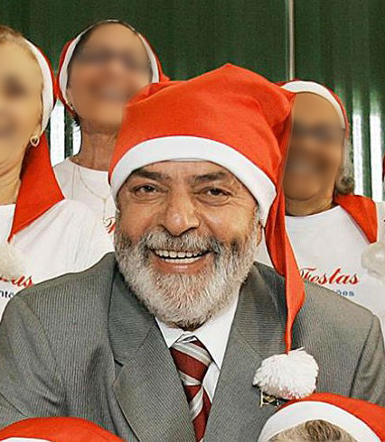 Todo dia o Lula ganhando um pedaço da faixa tweet media