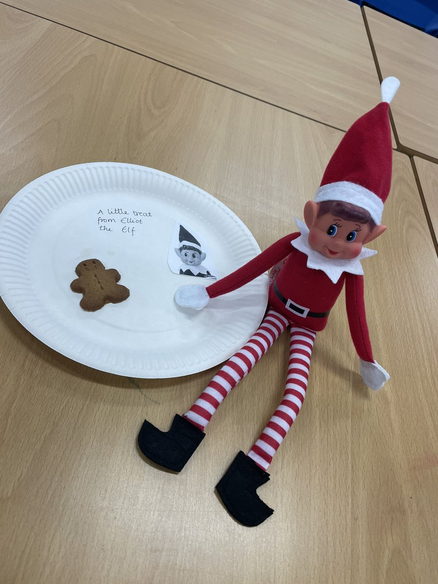 Elliot the Elf spreading the Christmas spirit 🎄