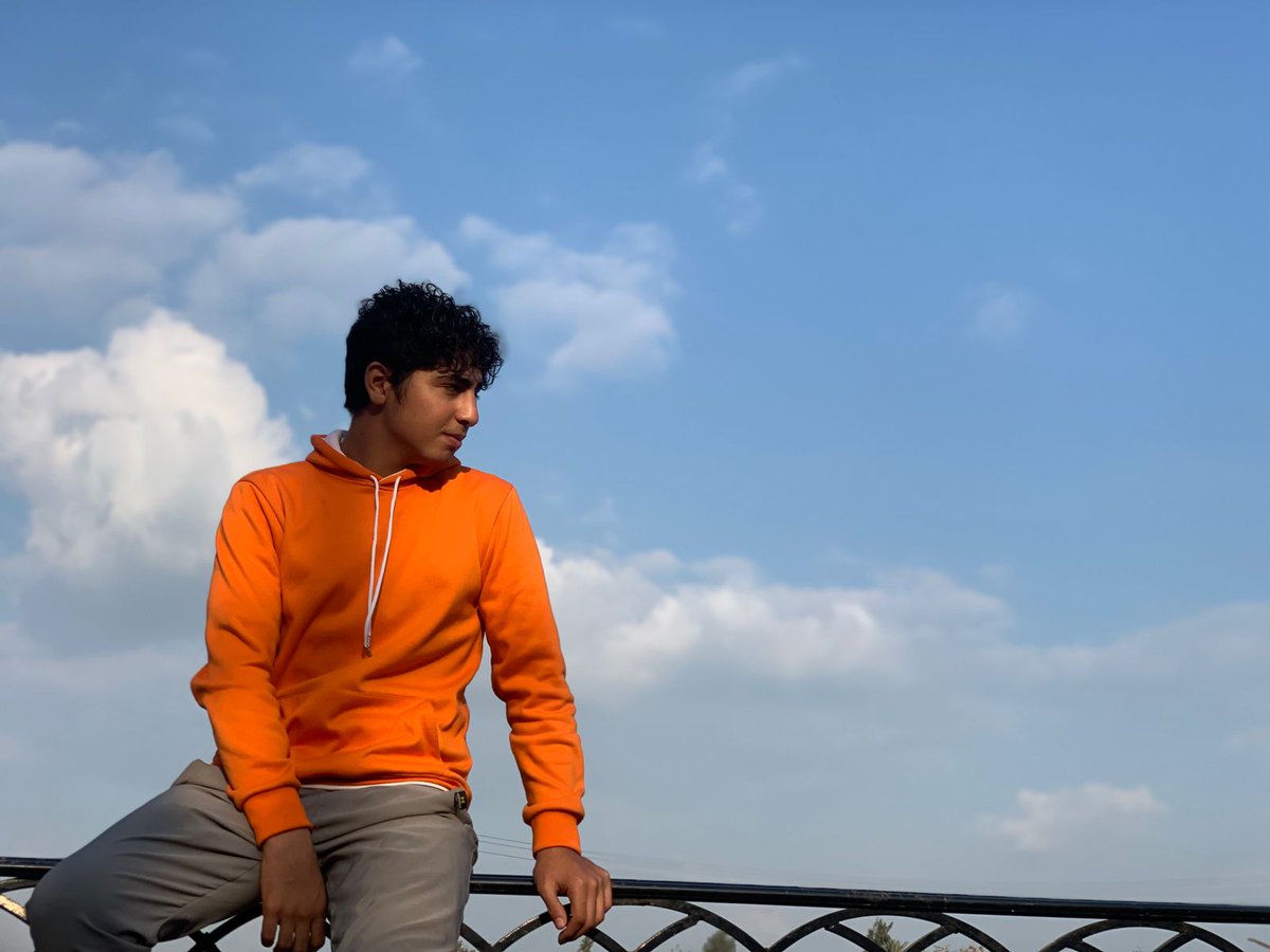 MohanadRafat1's tweet photo. It's better to be alone to get used to loneliness😒😇
So that you don't suffer by their separation 🤞🧡 https://t.co/3PjaVSsuqR