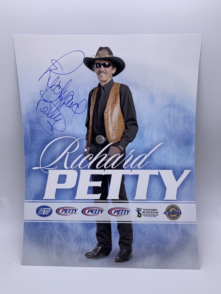 VIRNow's tweet photo. On the 9th day of VIRmas, VIR gave to me, a chance to win @therichardpetty autographed swag courtesy of @VictoryJunction! #12DaysofVIRmas 

How to enter for a chance to win:
1. RT &amp; Like this Tweet ❤️ 
2. Follow VIR 📲 https://t.co/8PDrkb7O1f