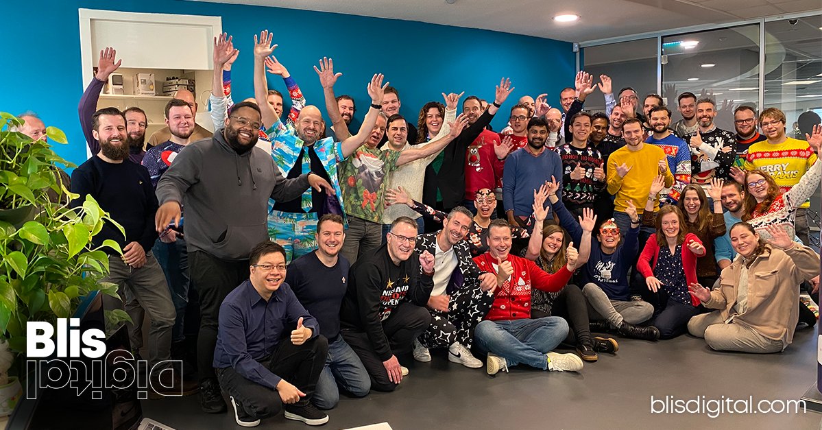 Eind december! De feestdagen komen eraan! 

Blis Digital wenst iedereen namens het hele team fijne kerstdagen! 

bit.ly/3v2ewMA