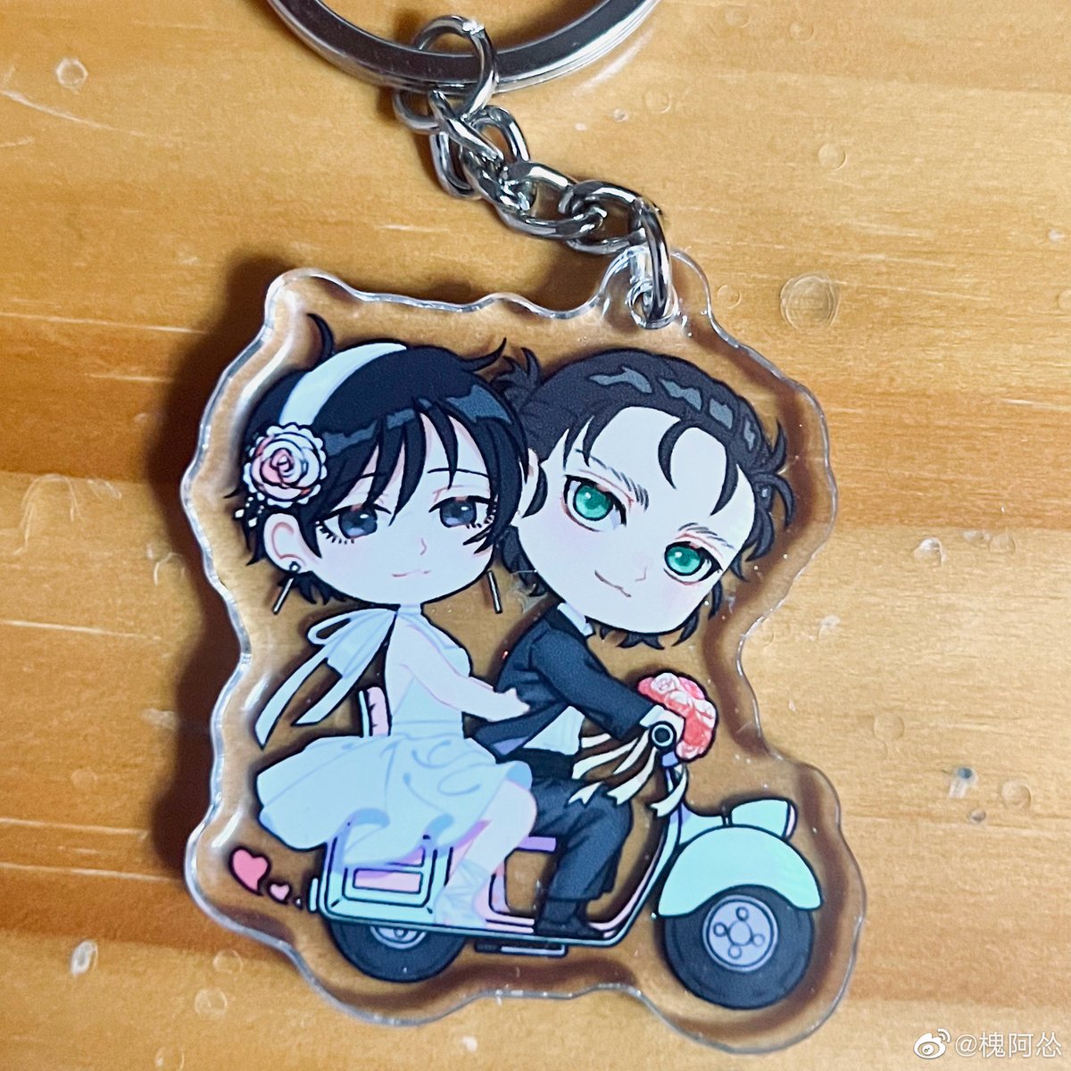 Typical_Scene's tweet image. There is the original painting of new statue and some related items on it.