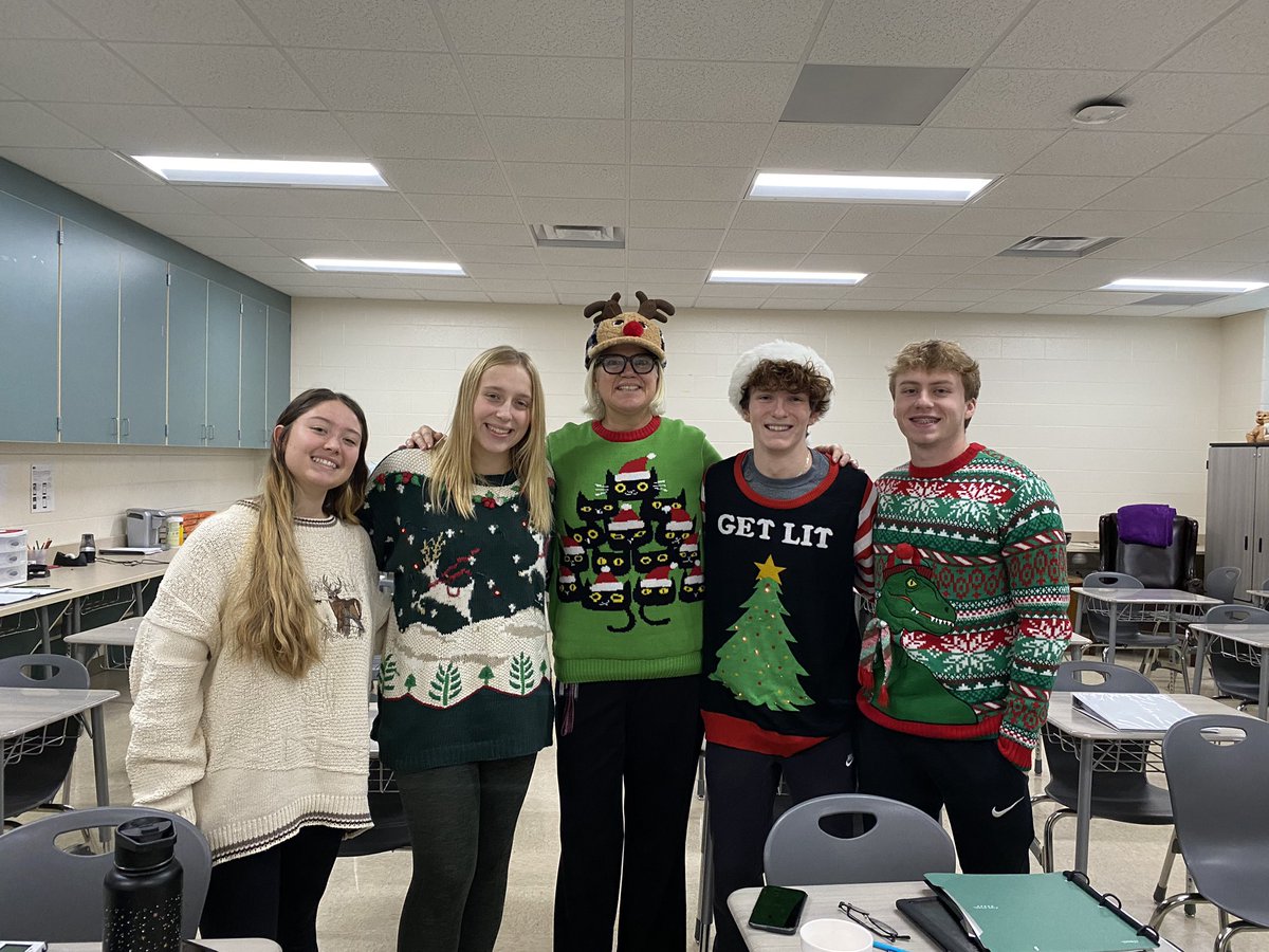 CALC BC NATION!! <a href="/NPHSDragons/">New Palestine Dragons</a> <a href="/VoelzJames/">New Palestine High School</a>