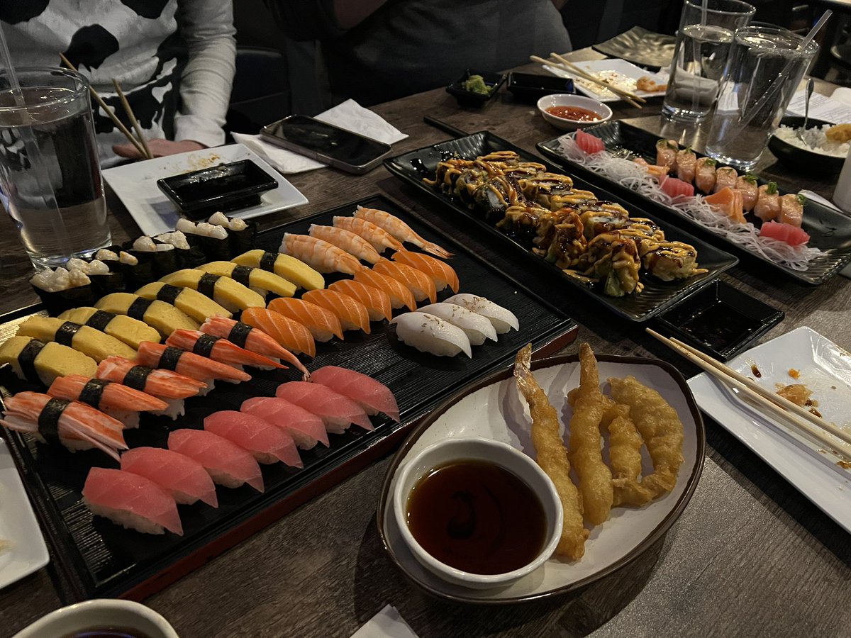 Jehuey 🍣 tweet media