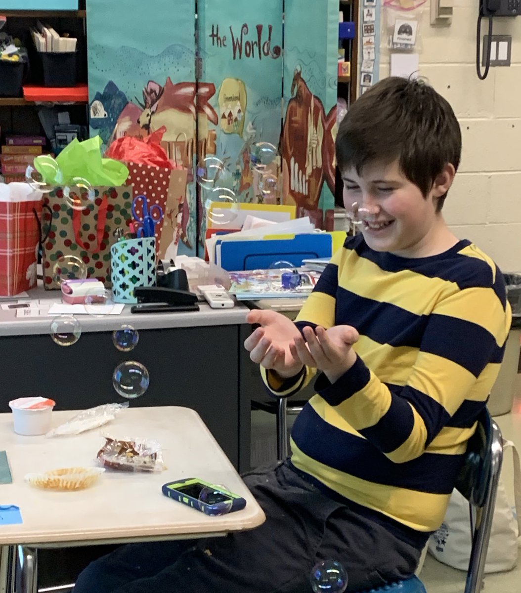 vmmsLEADandSeed's tweet photo. Lead &amp; Seed students celebrated @VMMS_MrsGuthrie ‘s class for winning the mummy contest with a bubble party this morning! @VMMSMustangs https://t.co/aZpTvYYthV