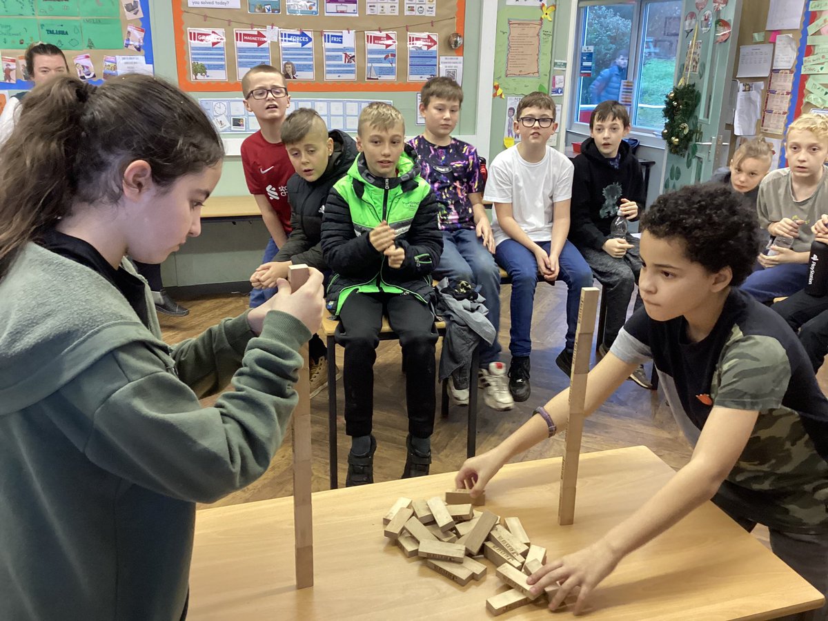 We had fun playing the cube and answering quiz questions and after we went to our end of term party 🎉 with other classes