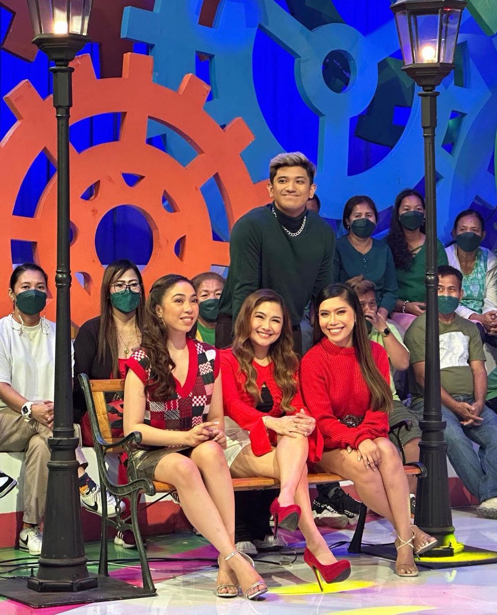 JEREMIAH FANMILY tweet media