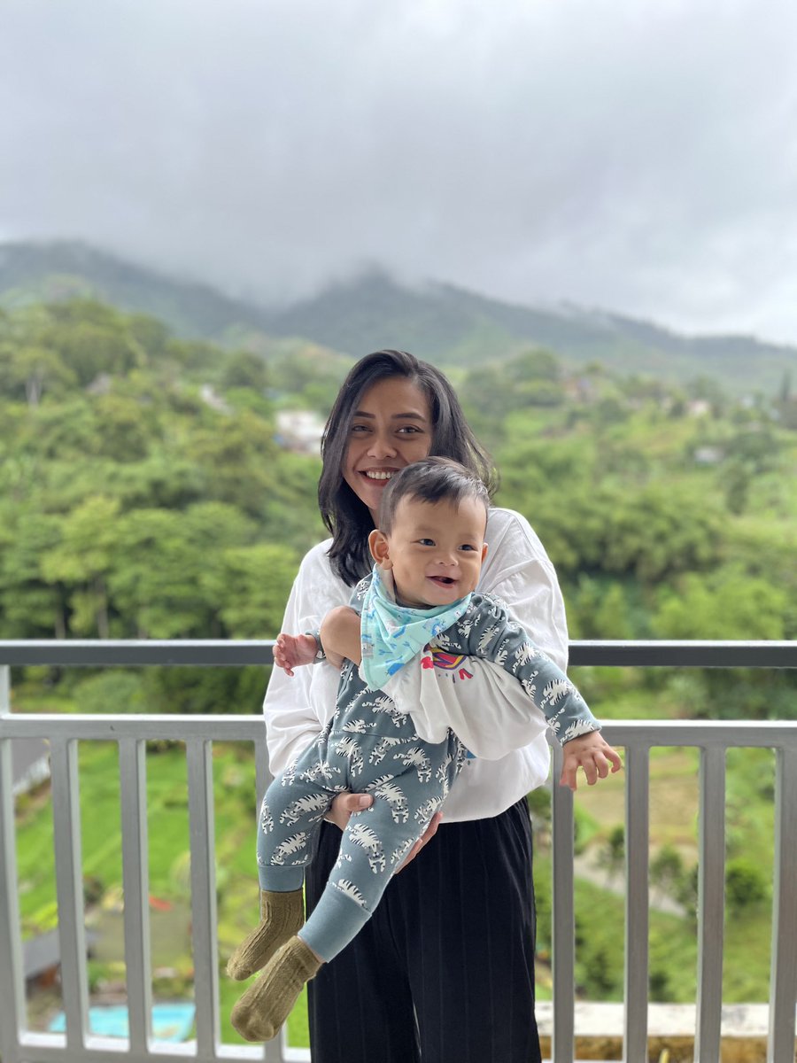 ajenghaaa's tweet photo. Selamat hari ibu untuk aku🤝 https://t.co/i322wbvhLZ