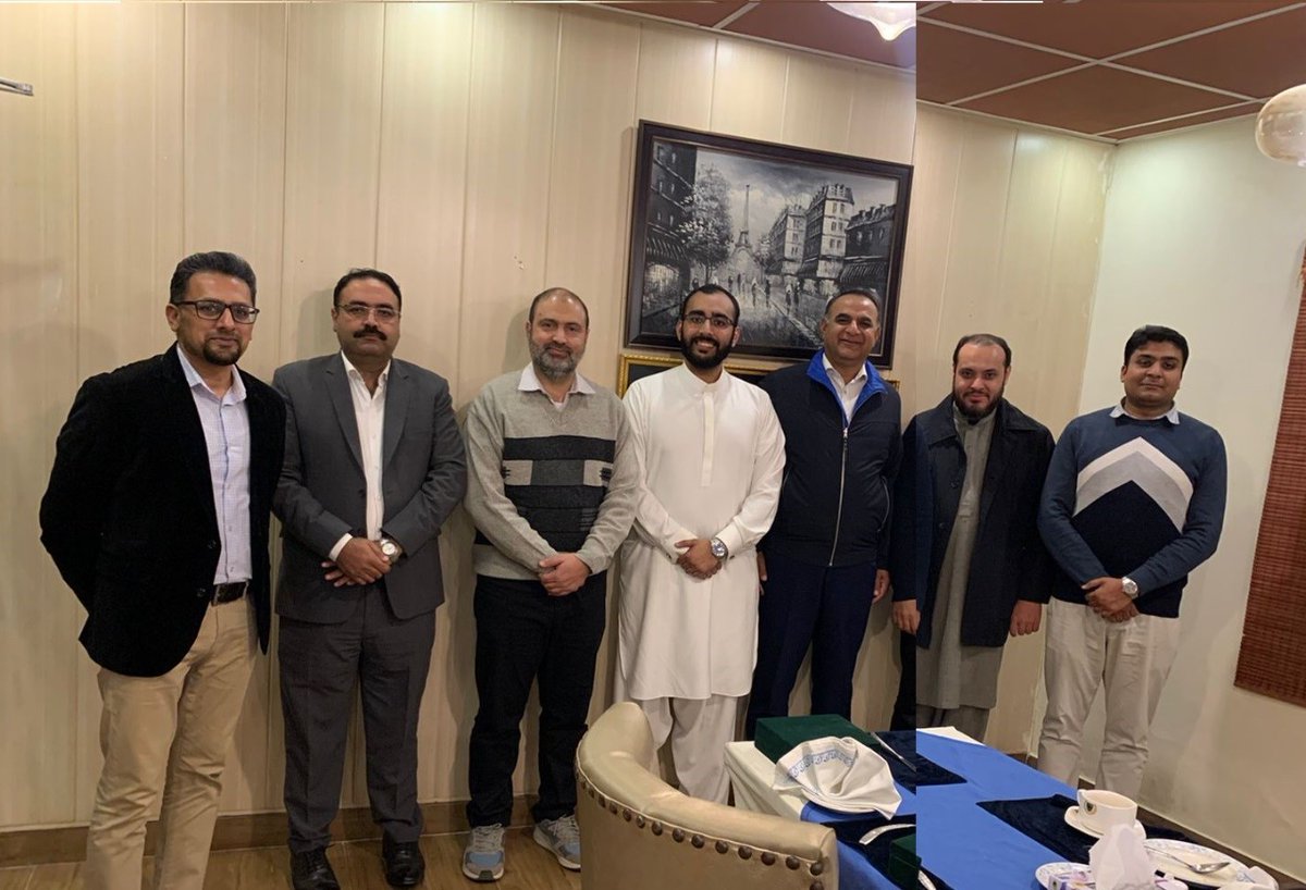 AlumniNUST's tweet photo. NUST Alumni Association (NAA) Executive Council members organized a meet-up in honor of its visiting leads from international chapters.  
- Dr Zulqarnain Gillani, Australia Chapter 
- Mr. Hassan Adnan, Finance Secretary of NAA - KSA Chapter https://t.co/qmn7qepiDf