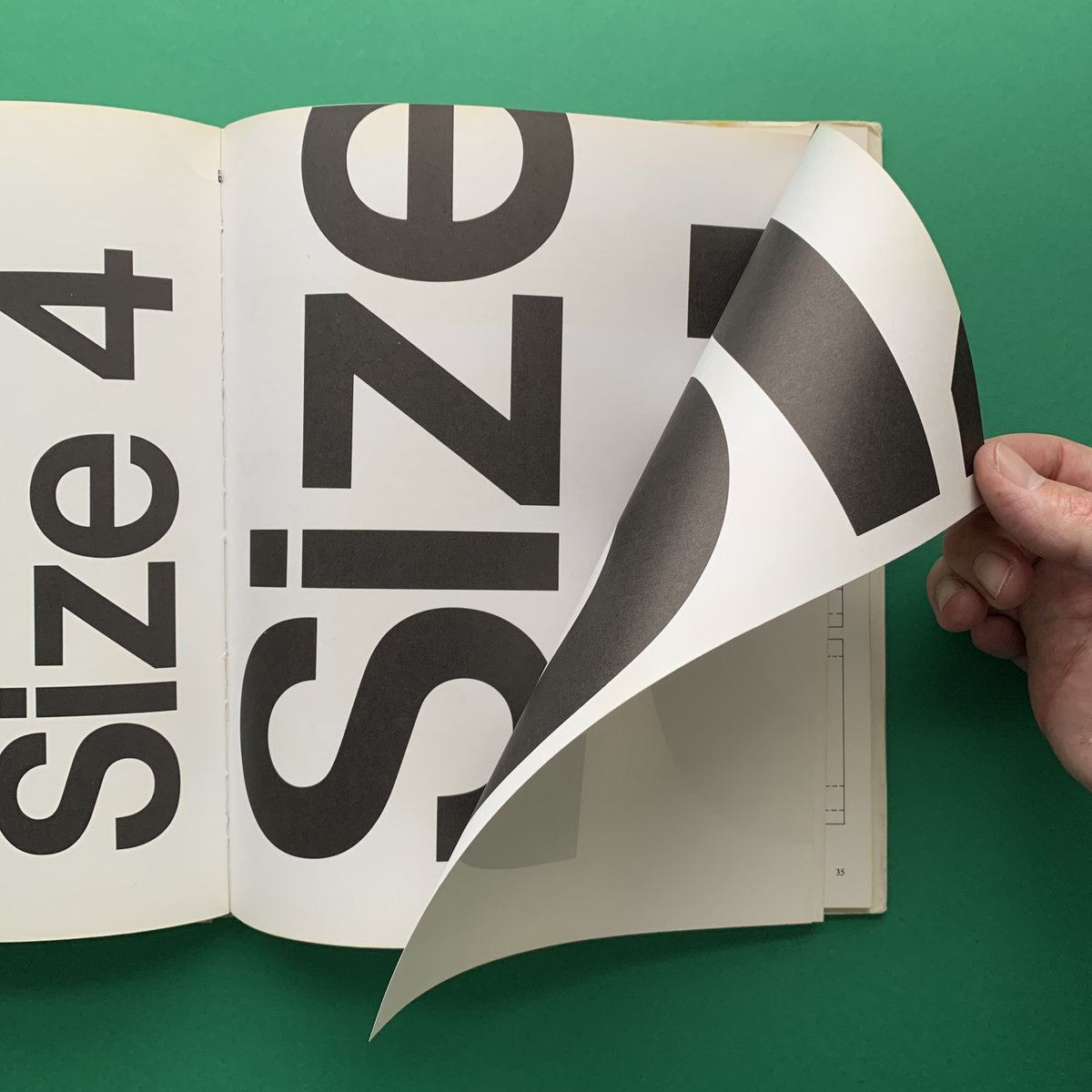 ThePrintArkive's tweet photo. NEW STOCK at https://t.co/QKCEIdQ9bD
A Sign Systems Manual
Crosby/Fletcher/Forbes
Studio Vista, London.
1970
#graphicdesignbooks #graphicdesign #studiovista #crosbyfletcherforbes #theocrosby #alanfletcher #colinforbes #graphicdesign #signagedesign @pentagram https://t.co/tAKXgx9NFC