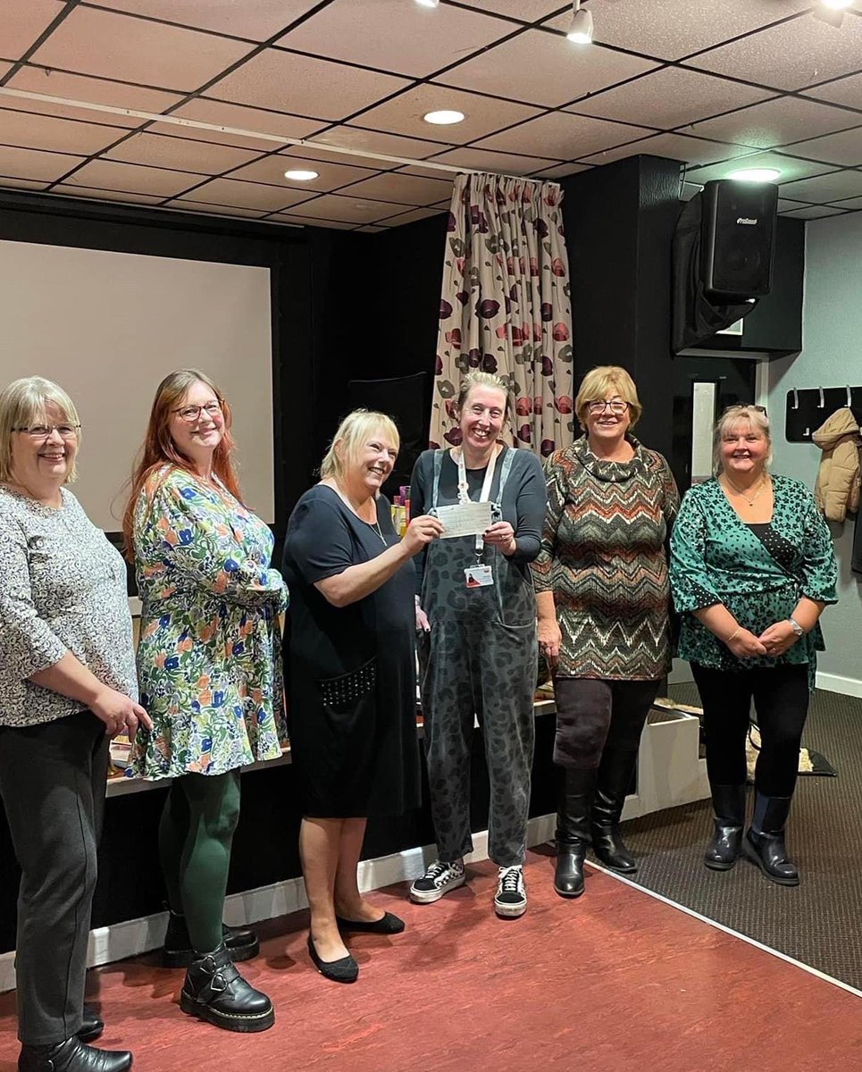 Heaton Mess WI tweet media