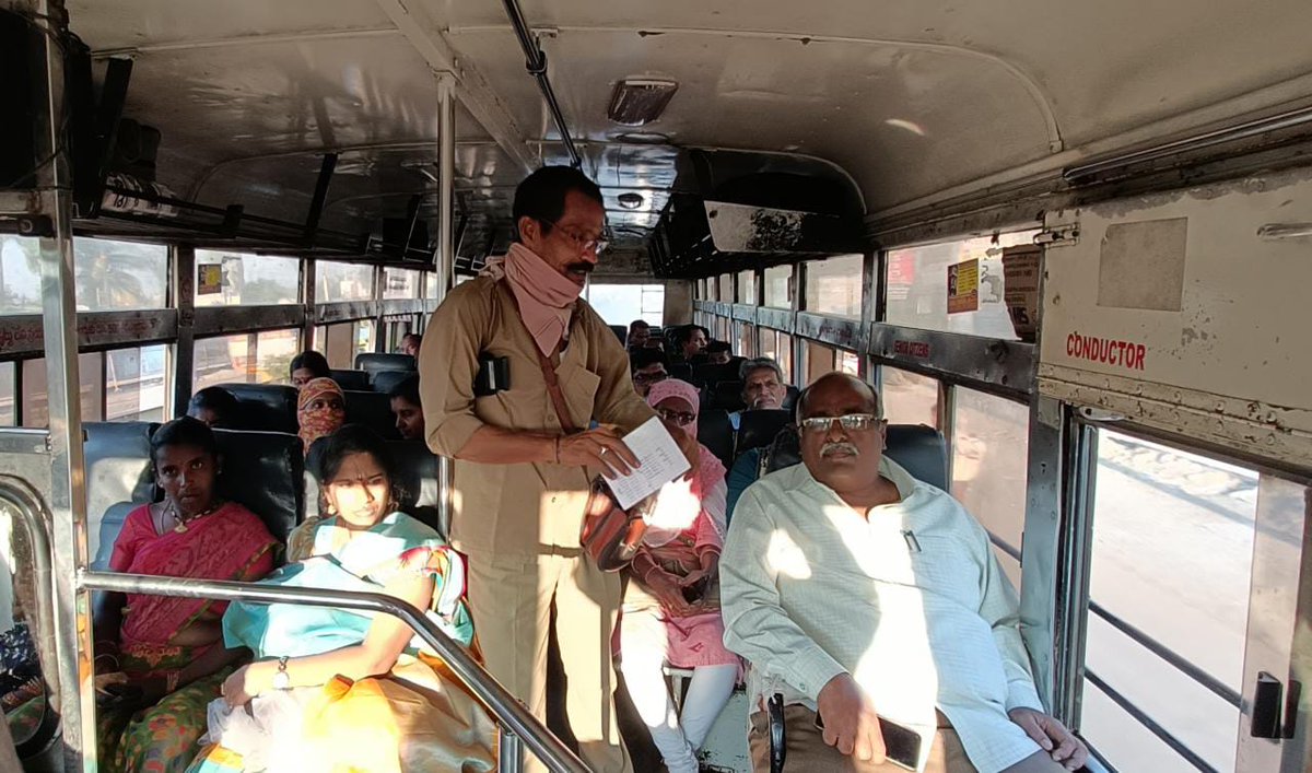 Dm wl2 travelling in phb bus 3394 during bus day from Atmakoor to hanamkonda.#ChooseTSRTC