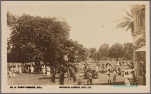 Fabulous PhD opportunity: "KEW &amp; COLONIAL BOTANIC GARDENS IN AN ERA OF DECOLONISATION" <a href="/LAHP_DTP/">LAHP</a> #CDA with <a href="/KingsCollegeLon/">King's College London</a>  &amp; <a href="/kewgardens/">KewGardens</a> Open to UK &amp; international applicants Details: lahp.ac.uk/prospective-st… @KewScience @Kew_LAA <a href="/RHGeoHumanities/">RHUL GeoHumanities</a> <a href="/Economicbotany/">Mark Nesbitt</a>