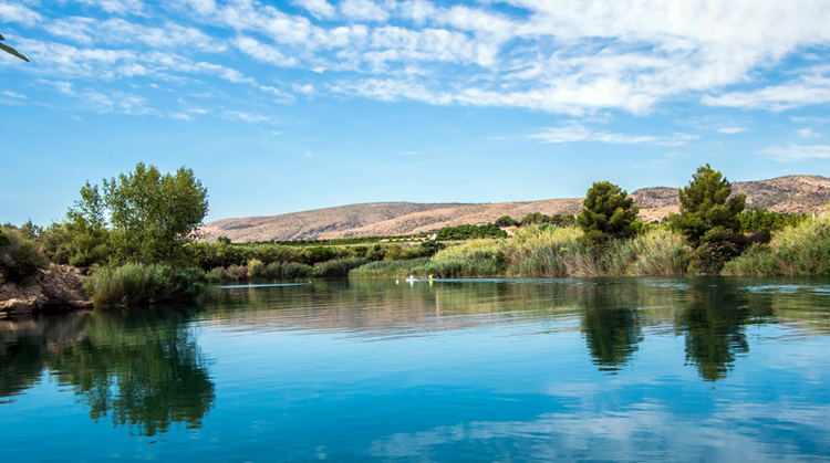 iiama_upv's tweet photo. #ProyectosIIAMA🔎
👉En #WATER4CAST💧 trabajamos para desarrollar un #SSD que mejore la gestión del #Júcar en el corto,medio y largo plazo.
En esta noticia 👨🏫 @Hector_Macian nos cuenta la importancia de la información #meteorológica en el proyecto .
🗞️ https://t.co/p8yA4xo6iI https://t.co/bH7Byqra1K