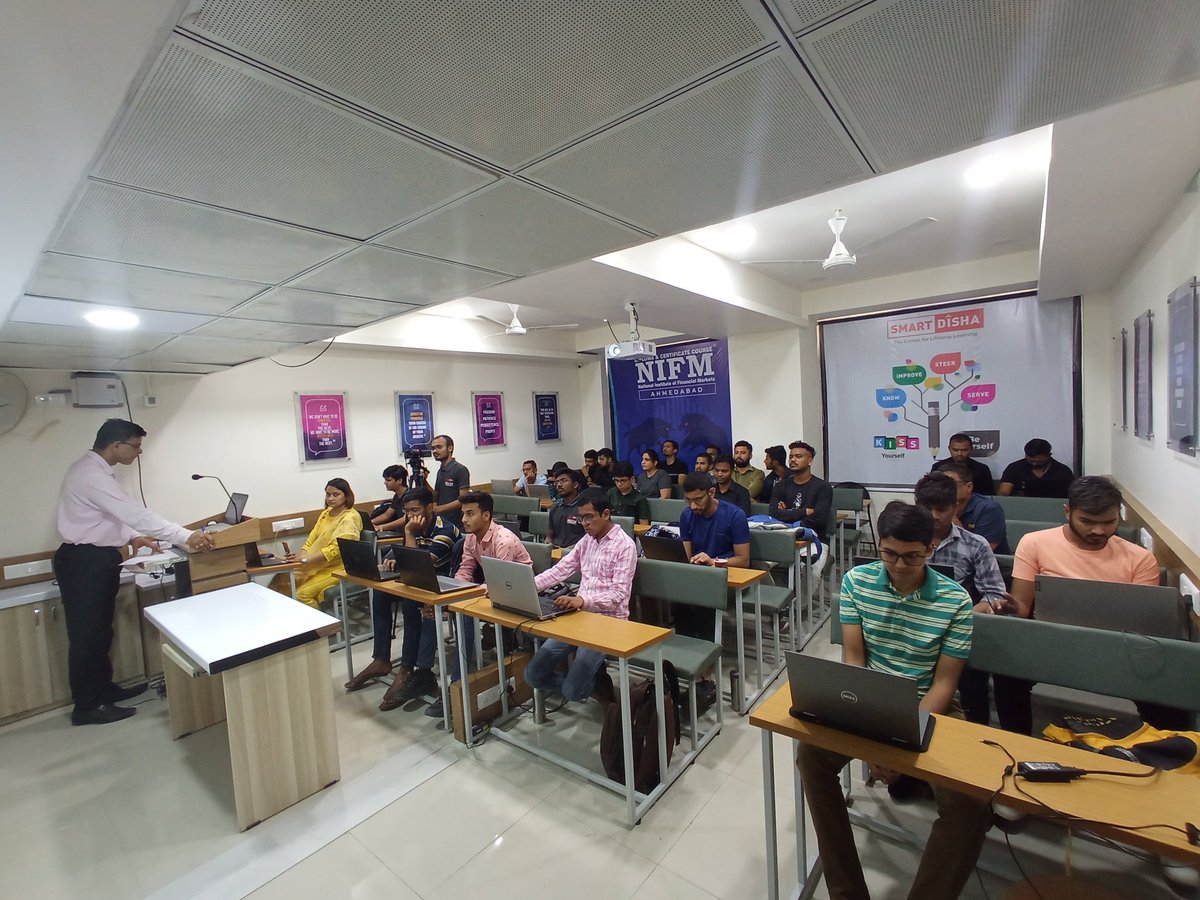 smart_disha's tweet photo. Result Time #WeeklyliveStockTradingContest 24
Students Presentation
For Training Refer:- https://t.co/9BbIK3Yy3D
For Demo act in Algo https://t.co/4kngOkvzZA
Training : 92652 82922 / 70436 90580 For Algo : 63587 47780 /
#NIFM #NIFMAhmedabad #SmartDisha https://t.co/DTZczmJCpm