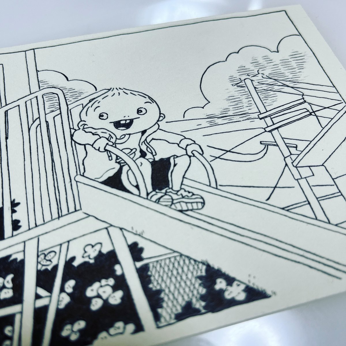 明日金曜日お昼「転がる姉弟」最新話更新あります!
#転がる姉弟 