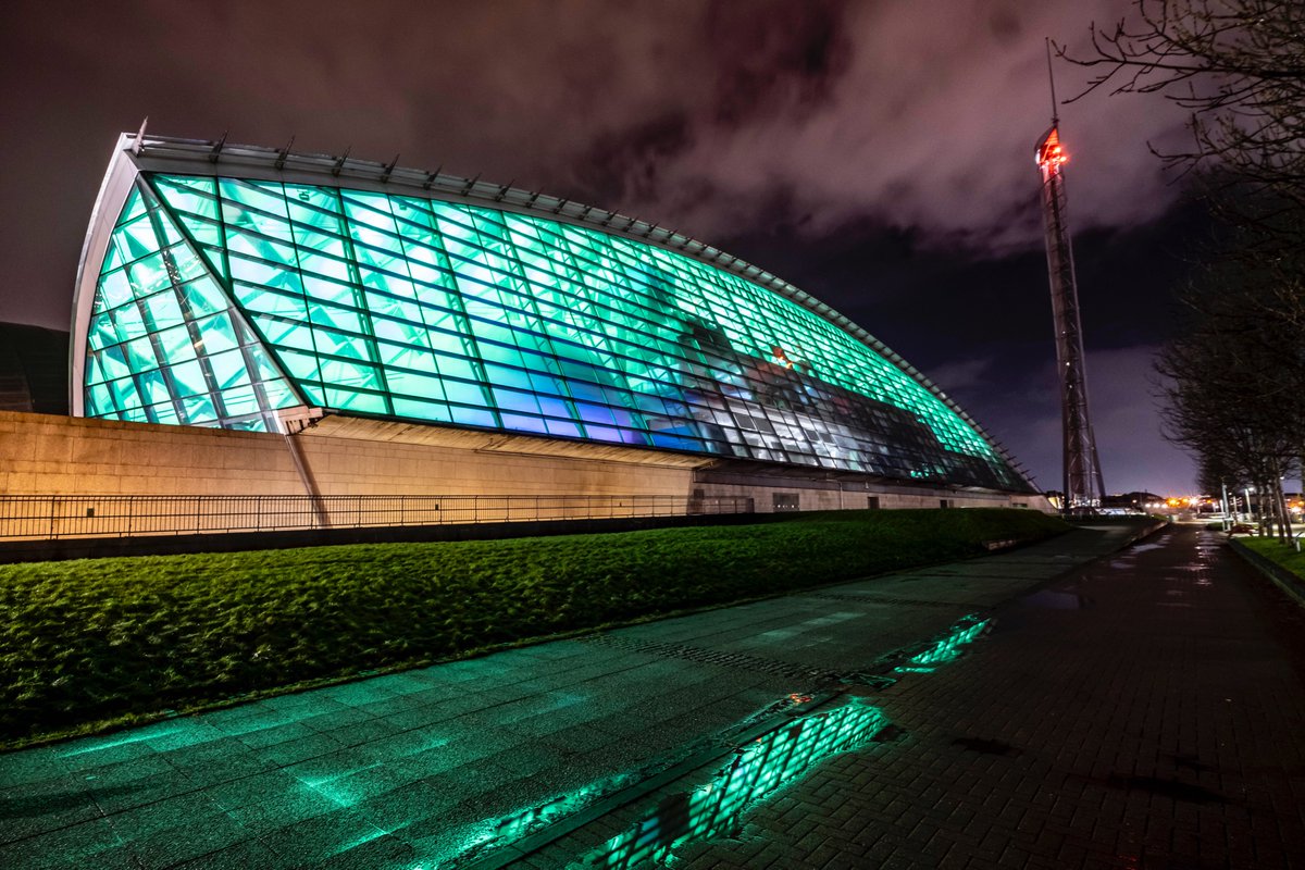 Great seeing my pictures of Kibble Palace and Glasgow Science Centre used as landmarks across Scotland were illuminated green to support the NSPCC’s #WalkforChildren yesterday! 
<a href="/GlasgowBotanic/">Glasgow Botanic Gdns</a> @GlasgowScienceCentre