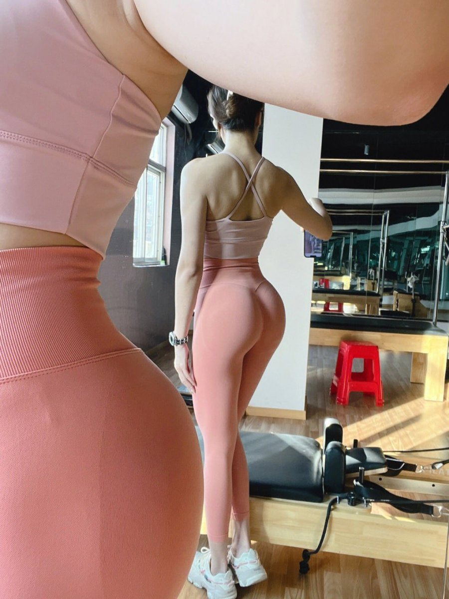 bony360's tweet photo. If you practice yoga consistently every day, you will be able to face life's ups and downs with a calm and mature mind. https://t.co/YnbETTYqf9