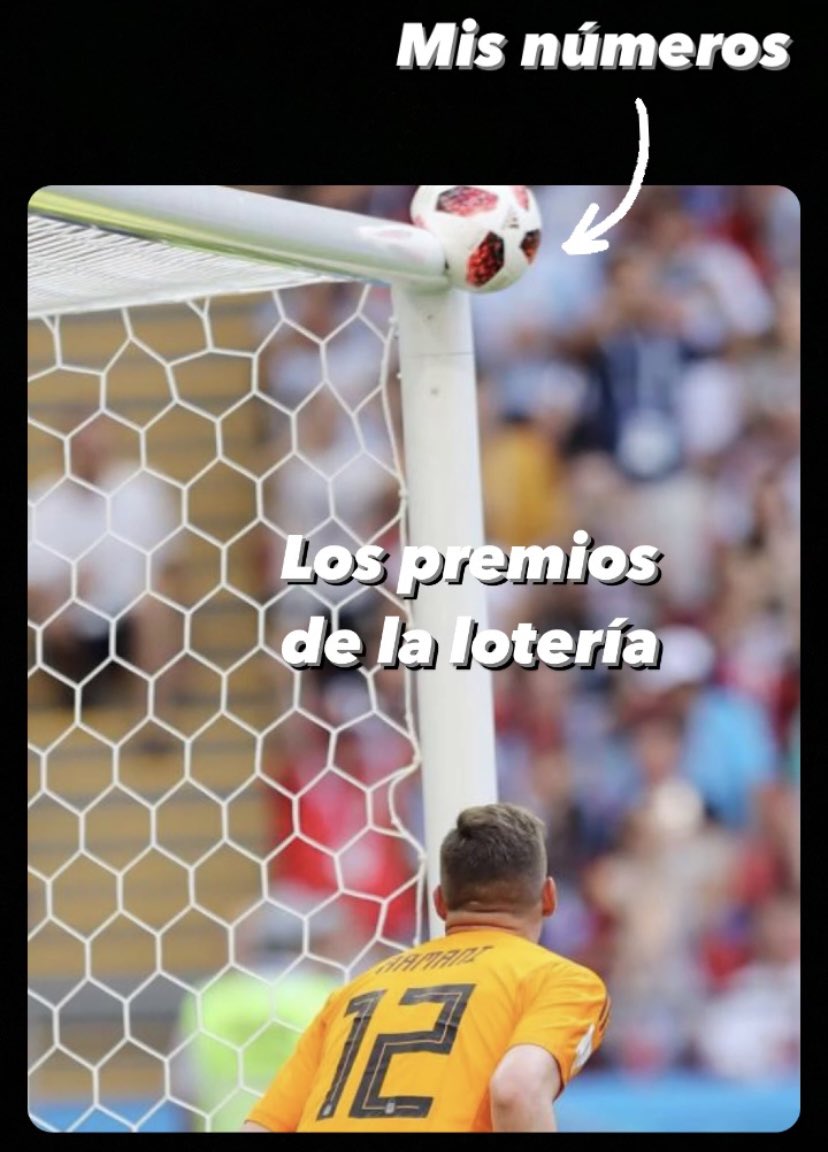 Lauorva's tweet photo. Yo viendo la #LoteriaNavidad https://t.co/8f1LGrAT5M
