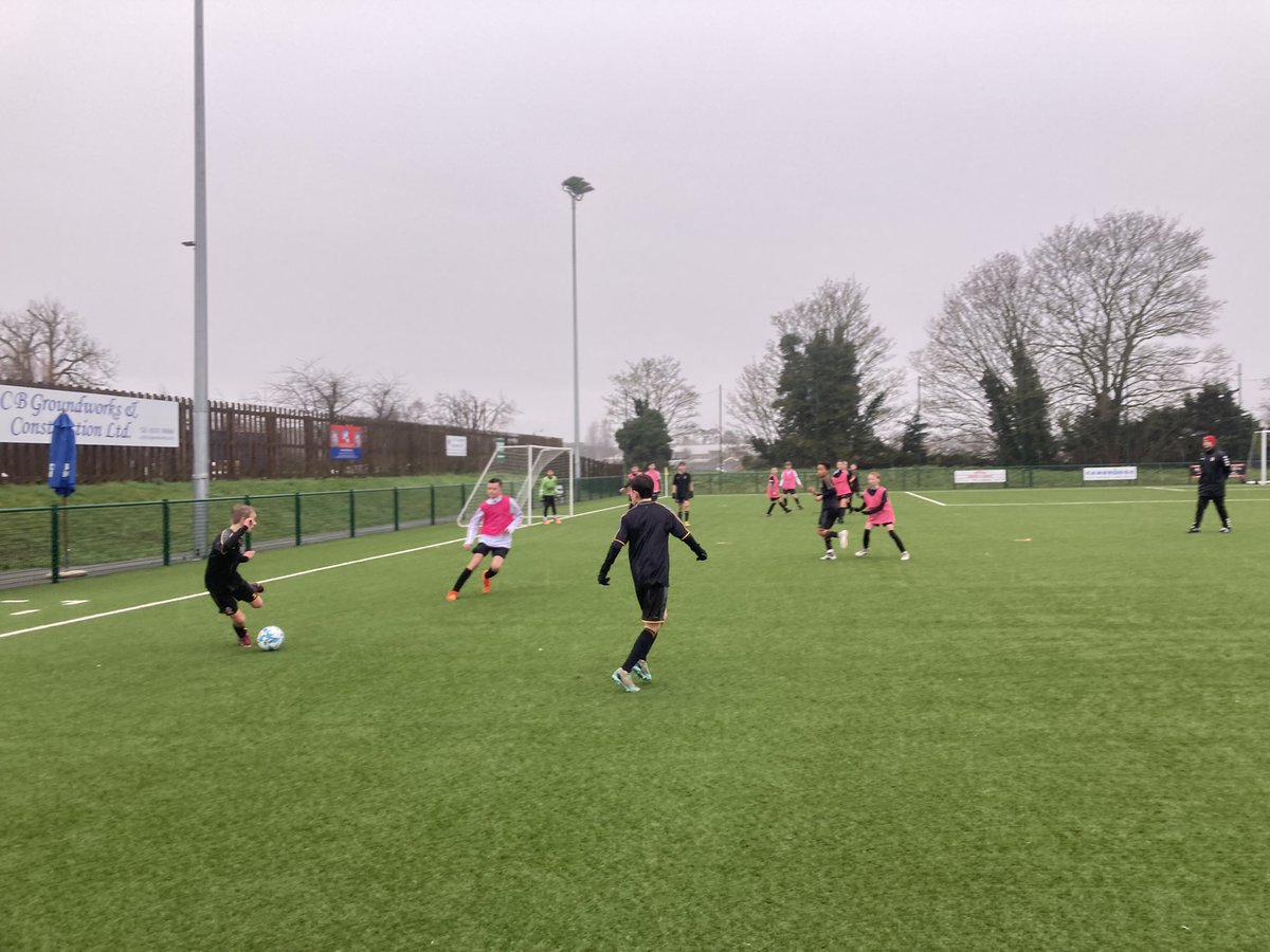 cufcelite's tweet photo. U12 &amp; U13 Elite 🟠 vs MKDONS 🟡

Great for us to observe our U13s commit to their 9 aside fixture - Presenting different objectives and challenging outcomes within their GRIT and learning. 💪🏼 https://t.co/H9RWQpjOqQ
