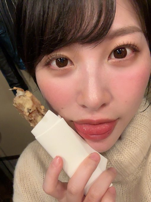 この後,FANZAライブチャットです！  第1部 22:00～23:00 第2部 23:15～26:15  年内最後のチャットです。短い時間でも覗きに来てくれたら喜びます🙌💓  https://t.co/oC3E2Wah5J  初参加の方は1<a href="/tag/coffeebreak"class="tags"><span>#coffeebreak</span></a>