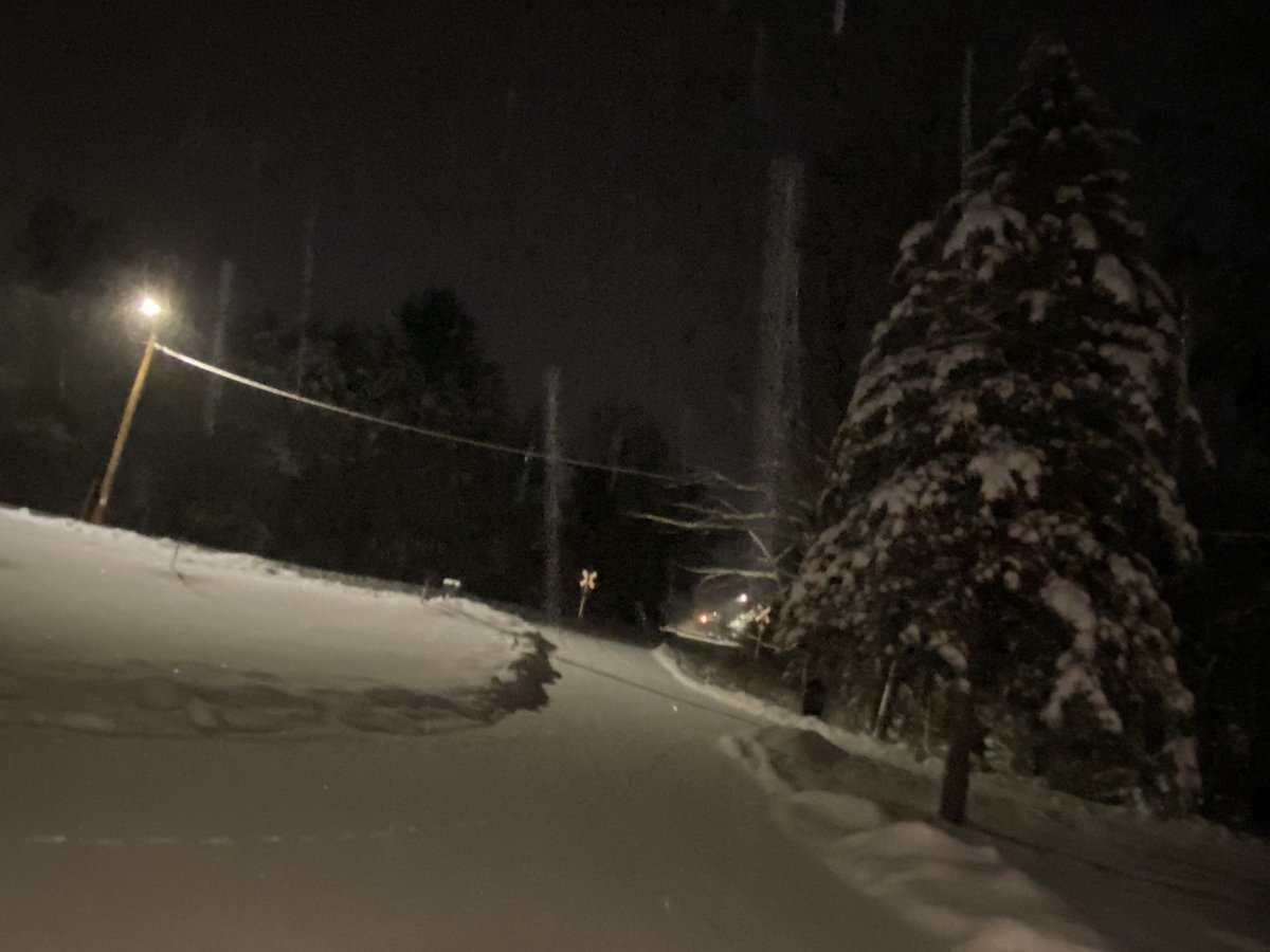 When you go out to move snow at 5:45 am because it is the warmest part of the day. ❄️🥶😜 #wiwx