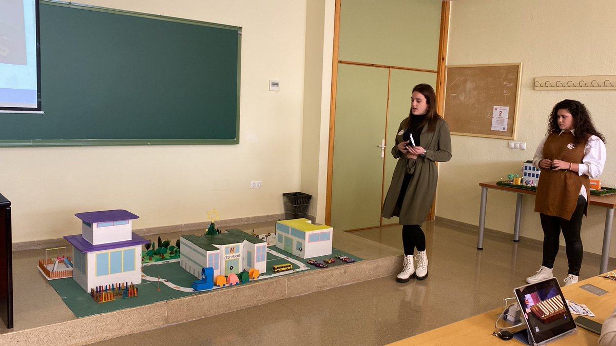 JavierUJA's tweet photo. El @ceipmeraki_ nos presenta su proyecto de centro basado en el respeto a la naturaleza y la sostenibilidad. En su web se puede apreciar la parte interior del mismo, todos los documentos de centro y un sin fin de recursos tecnológicos 

https://t.co/tA23PktyM3

#Sapereaude https://t.co/iZiOqu5wXs