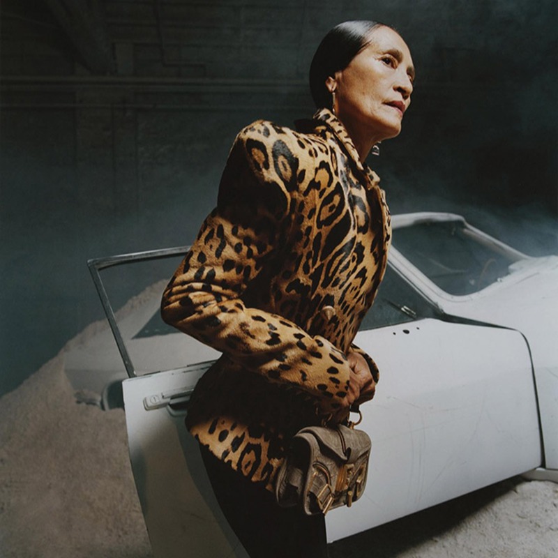 designscene's tweet photo. Discover #Balmain’s Resort 2023 campaign captured by photographer #LouieBanks starring #AdesuwaAighewi, #AidaBlue, #MariaKeidj, #Lucy, and #ErickElkana