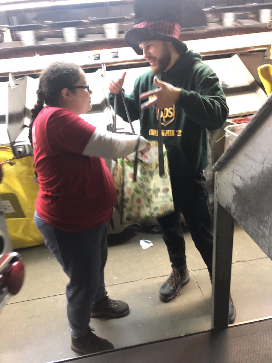 Oak Creek HUB N CHSP Committee continuing to celebrate the 8 days of DOK’s on Tuesday and Wednesday by engaging their fellow co-workers by singing to the rooftops about egress and evacuations!