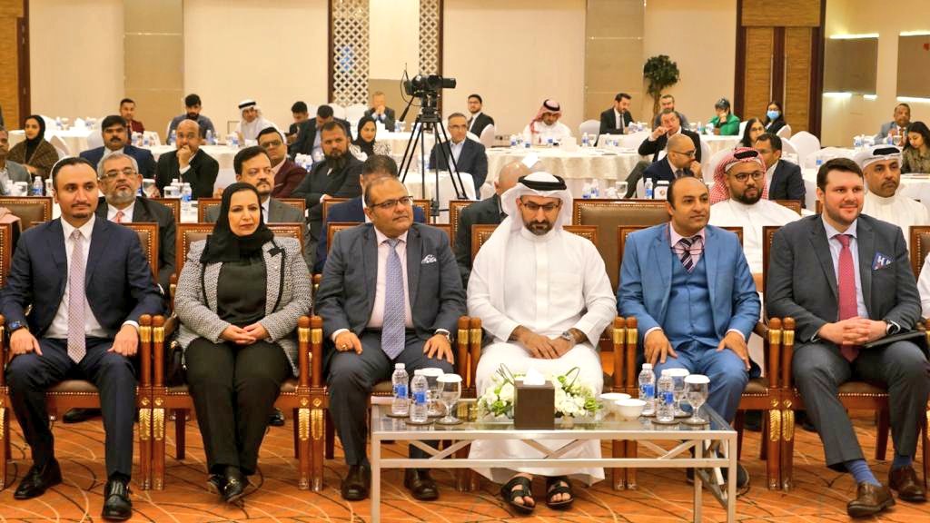 IndiaInBahrain's tweet photo. Ambassador Piyush Srivastava attended the event organised by @ExportBahrain under the patronage of H.E. Mr. Abdulla bin Adel Fakhro, Minister @MOICBahrain. https://t.co/qFRqJR2eSZ
