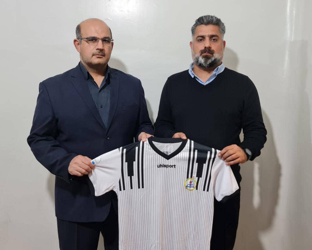 CalcioIraniano's tweet photo. Ebrahim #Ashkesh è il nuovo tecnico del #Naft #Masjed #Soleyman⛽
Ha lasciato la panchina dell'Esteghlal Mollasani in #Azadegan⚽League, la Serie B iraniana
Sostituisce Mohammad Reza #Mohajeri,dimessosi dopo la 7^sconfitta(1-4 in casa con il Foolad Khuzestan)
#Iran #PersianGulf⚽ https://t.co/Kh6U7F3p35