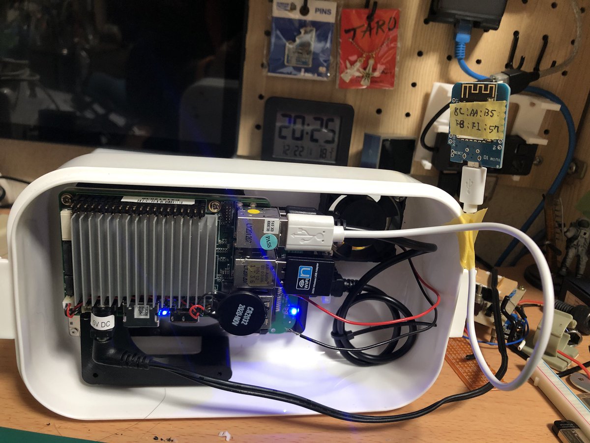 NoRITEC's tweet photo. #nodred #iot #espnow #esp8266 #データサバー
ヘッドレスト運用用に起動したらline 通知する様にしておく 次のステップはesp-nowの検証(^^) https://t.co/c3hpusEF4n