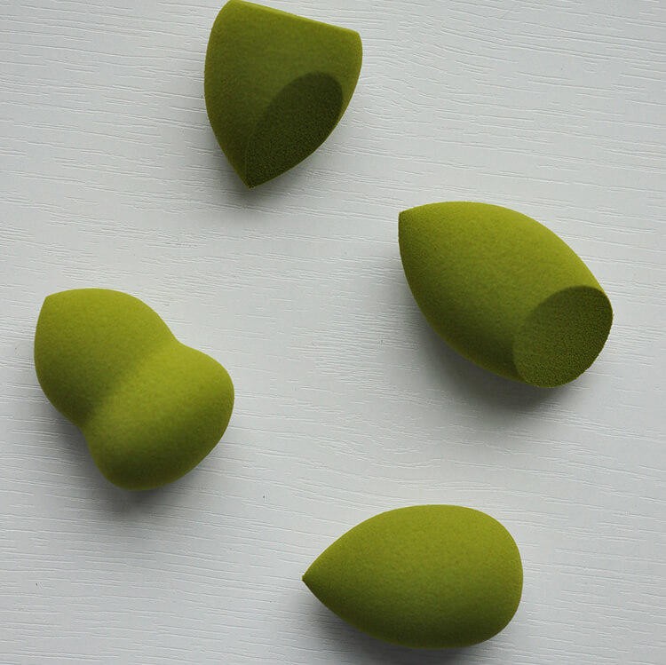 iamdeadsss's tweet photo. Suprabeauty's main makeup blender sponge is latex free makeup sponge. It is widely use in makeup applying, makeup removing, face cleansing.

Various design, various size, various color can be customized bu us https://t.co/mAGFro2qxe #cosmeticsponge #makeupsponge #makeup https://t.co/IjG9Dr30Yn