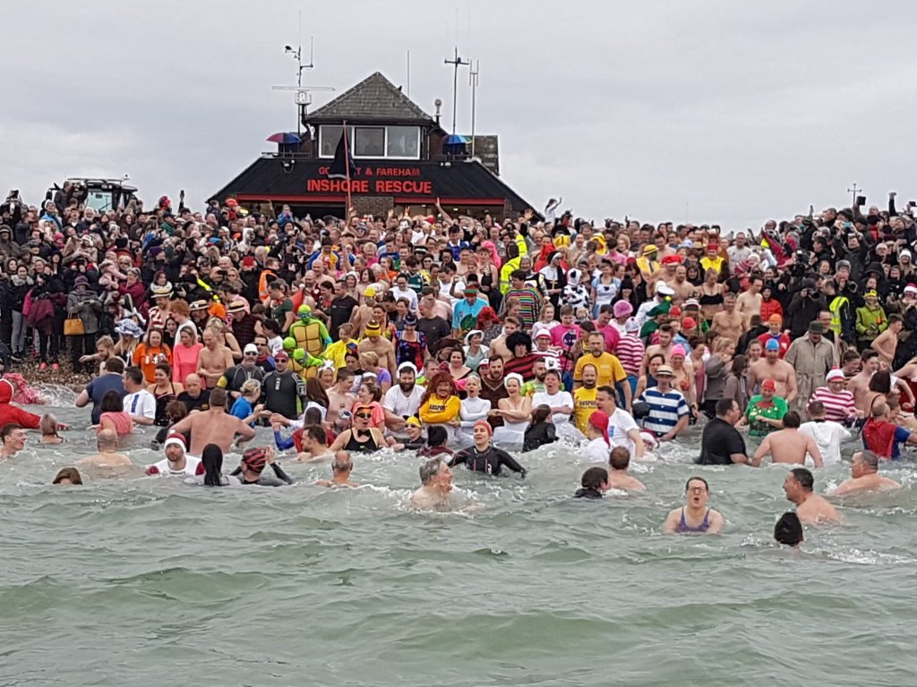 Our first event of the year is on the 1st of January 2023

Our Clinical Lead <a href="/HannahAkca/">Hannah Akca</a> and her family are going to be running into the sea for a New Years Day swim 🏊‍♀️ Good Luck Hannah 🤞

If you'd like to sponsor them, please click on the link below

justgiving.com/fundraising/aj…