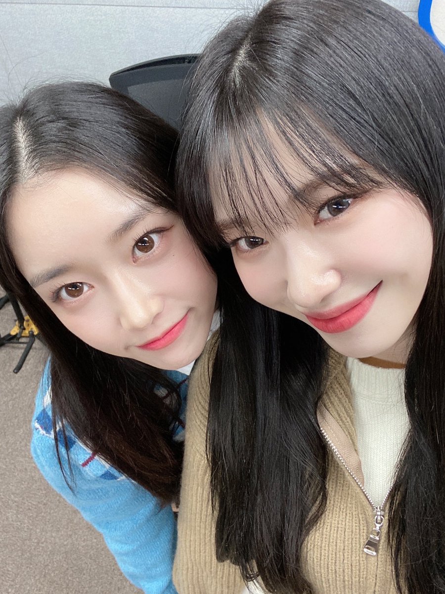 sumylvu tweet picture