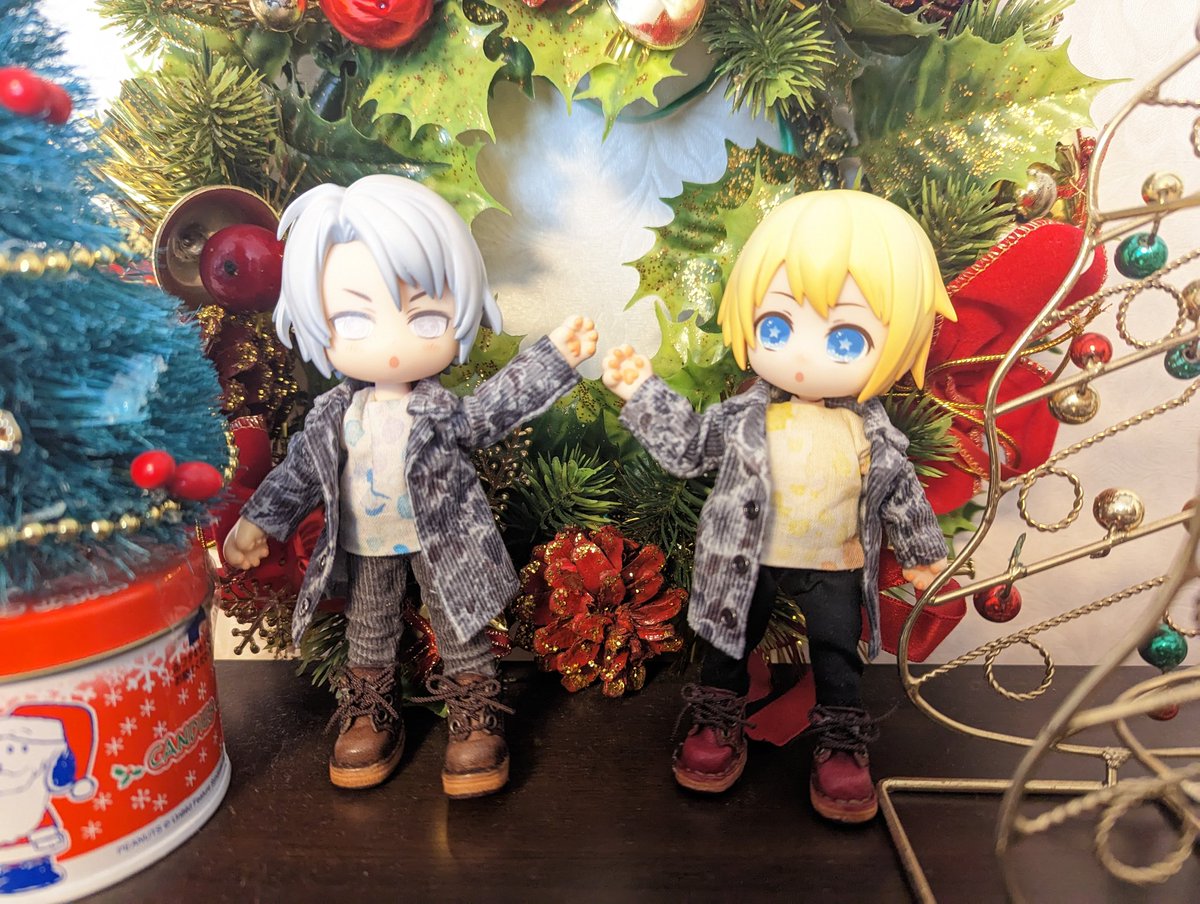 go_say_ChE's tweet photo. くーぽん @kupon29490783 さんのクリスマスプレゼント交換企画🎁でお揃いの上着を作っていただきました🎄✨
以前購入させていただいたインナーと合わせてみました😺メリークリスマス🎅✨ https://t.co/YTTno1DlHt