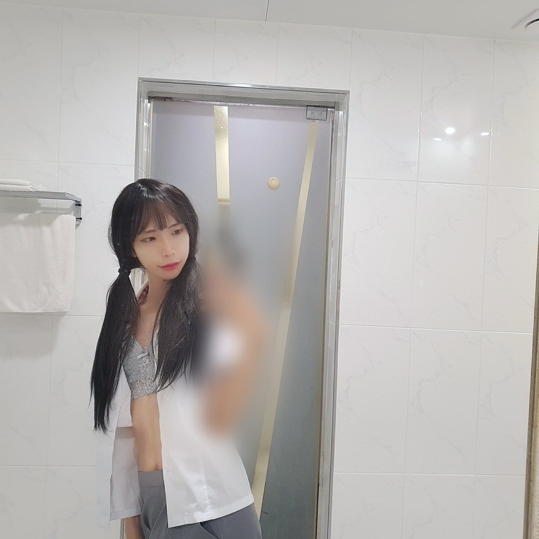 이쁜애랑 술집 데이트😊

#시디 #cd #여장