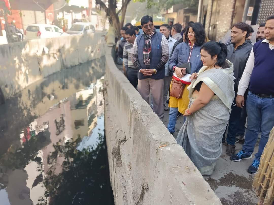 Pic 1 - MCD under BJP
Pic 2 - MCD under AAP