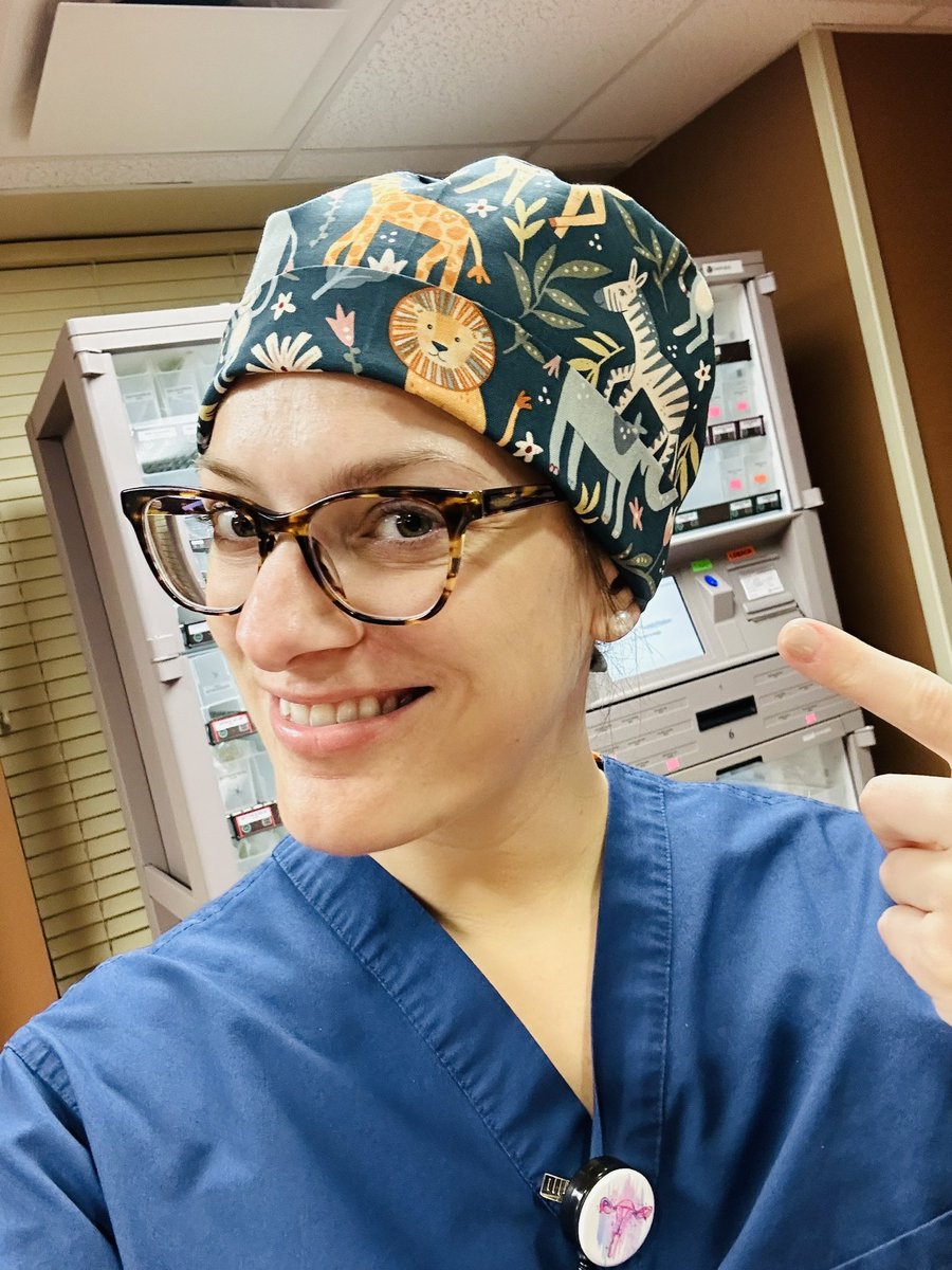 cannenug's tweet photo. Nothing like a uterus badge reel and new scrub hat for sections to make you feel like you’ve signed your life over to the ob/gyn squad 🥰 #whnp #firstassist #myheartbeatsfortheOR https://t.co/cT1p5CBz6C