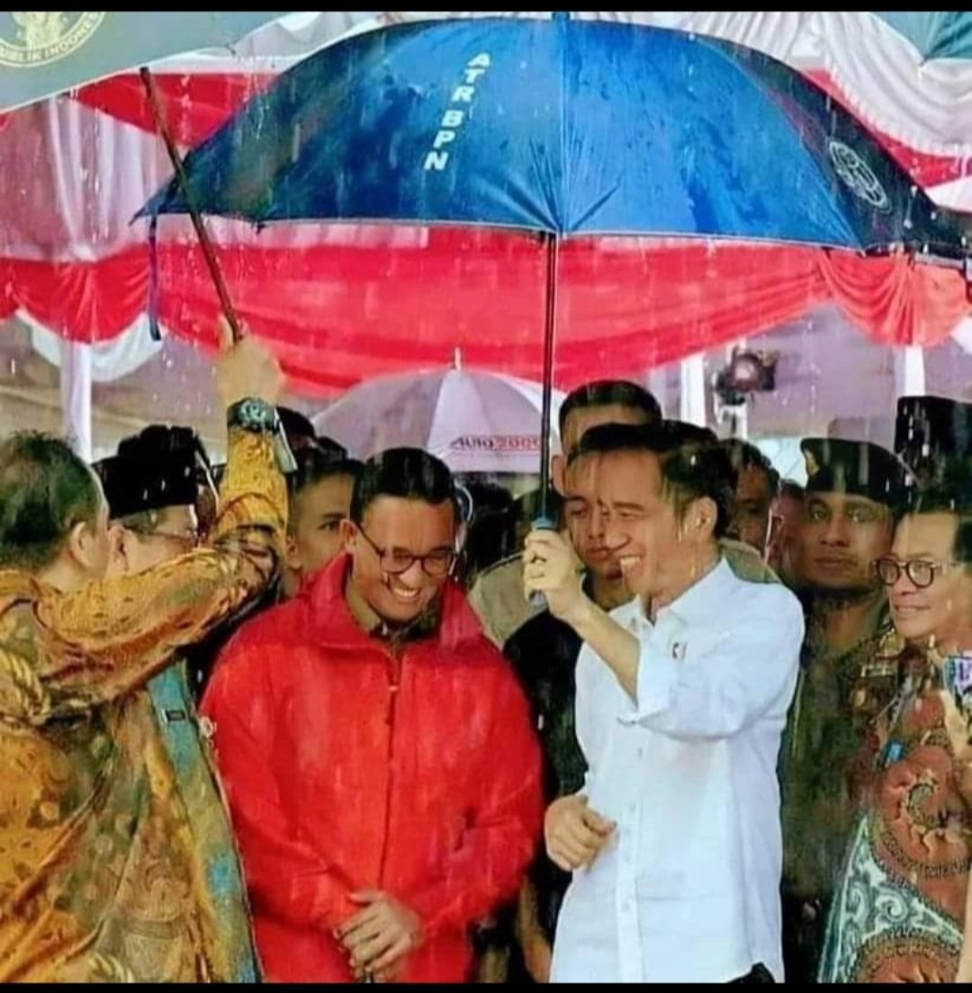 Keadilan_Semua's tweet photo. @Dennysiregar7 Ayolah jangan suka manasin suasana terus. Kita dukung Anies Baswedan utk menjaga NKRI 🇮🇩 dan demokrasi Pancasila yg kita dambakan. Anies Baswedan memang paling cocok menggantikan saya. Semoga 🙏 https://t.co/DmpKYvqAYq