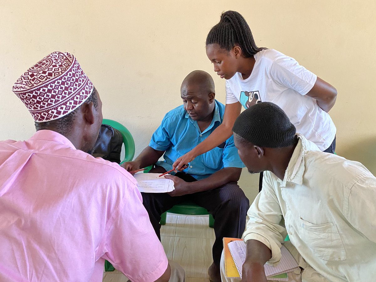 comred_'s tweet photo. 1/2
We are ending the year in a crescendo:Training 90 executive committee members from 6 Beach Management Units in Kwale and Kilifi Counties on leadership,governance,financial management &amp; book keeping.This #capacitybuilding will help ensure effective operation of the BMUs and… https://t.co/W27NXmqggQ