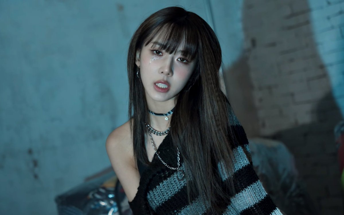 deukaefilm's tweet photo. #dreamcatcherfilm #dreamcatcher #yoohyeon #유현 #김유현 #드림캐쳐 
@hf_dreamcatcher https://t.co/frcgctqnby
