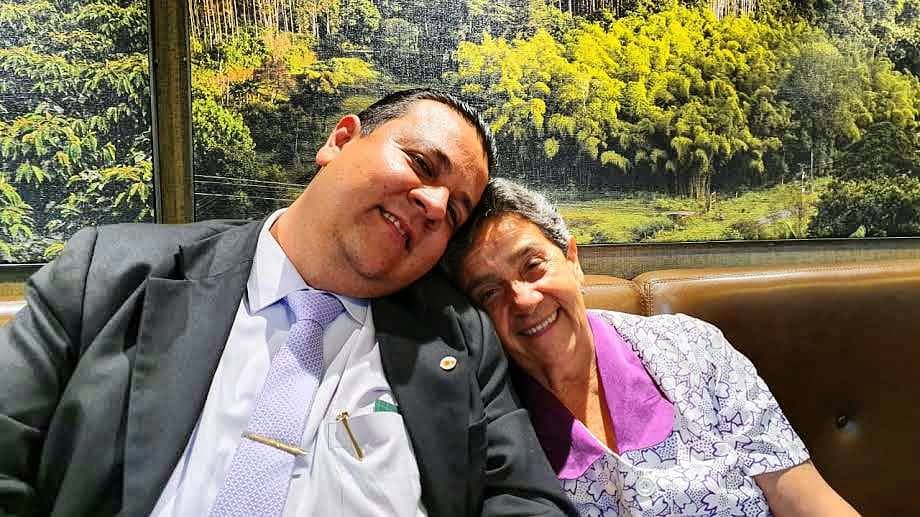 _Provea's tweet photo. Injustamente detenido.

Javier Tarazona cumple 538 días detenido; un defensor de derechos humanos, profesor y director de FundaRedes, preso en Venezuela por denunciar abusos.

Exigimos su libertad, defender derechos y denunciar NO es delito. 
#LiberenAJavierTarazona https://t.co/emtt07ONwa