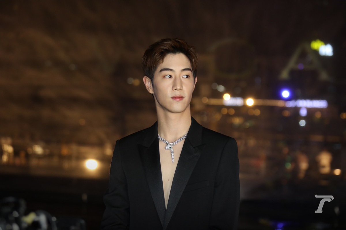 Thairath_Ent's tweet photo. ลุกมาหวีดพี่จ๋าต่อ แล้วค่อยเป็นลมใหม่ เรามันนักสู้

#BVLGARIxMarkTuan
#มาร์คต้วน #MarkTuan #Mark #마크 
#段宜恩 #GOT7 #theotherside 
#BVLGARIxMarkTuan
#ICONSIAMxMarkTuan @marktuan @dnaofficial

#Thairath_Ent
#ไทยรัฐออนไลน์ https://t.co/jmFBFmZiEG
