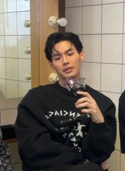 น้องวิน said : สโนบงสวยกว่าเยอะ 🥴