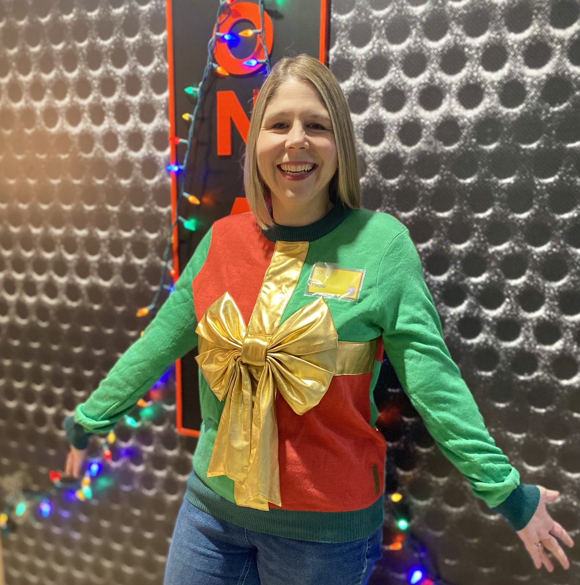 CatherineJette's tweet photo. Wearing my iconic @VancityReynolds holiday sweater today to #HelpRyanHelpSickKids! Samsung Canada is matching donations to @sickkids up to $100,000 until Dec 24th. Donate now to double your impact #SickKidsVS
https://t.co/kOrgUeLUYn https://t.co/UsDHQyovVM