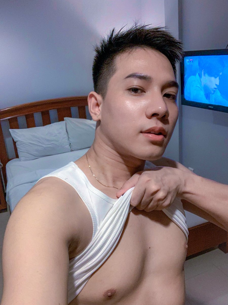 Ước Có người iu nghiện 2 cái ti này mỗi đêm