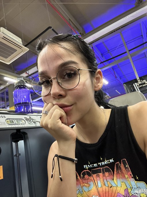 Buen d&iacute;a ☺️ Tomen mucha awita https://t.co/jFpNWGCk95