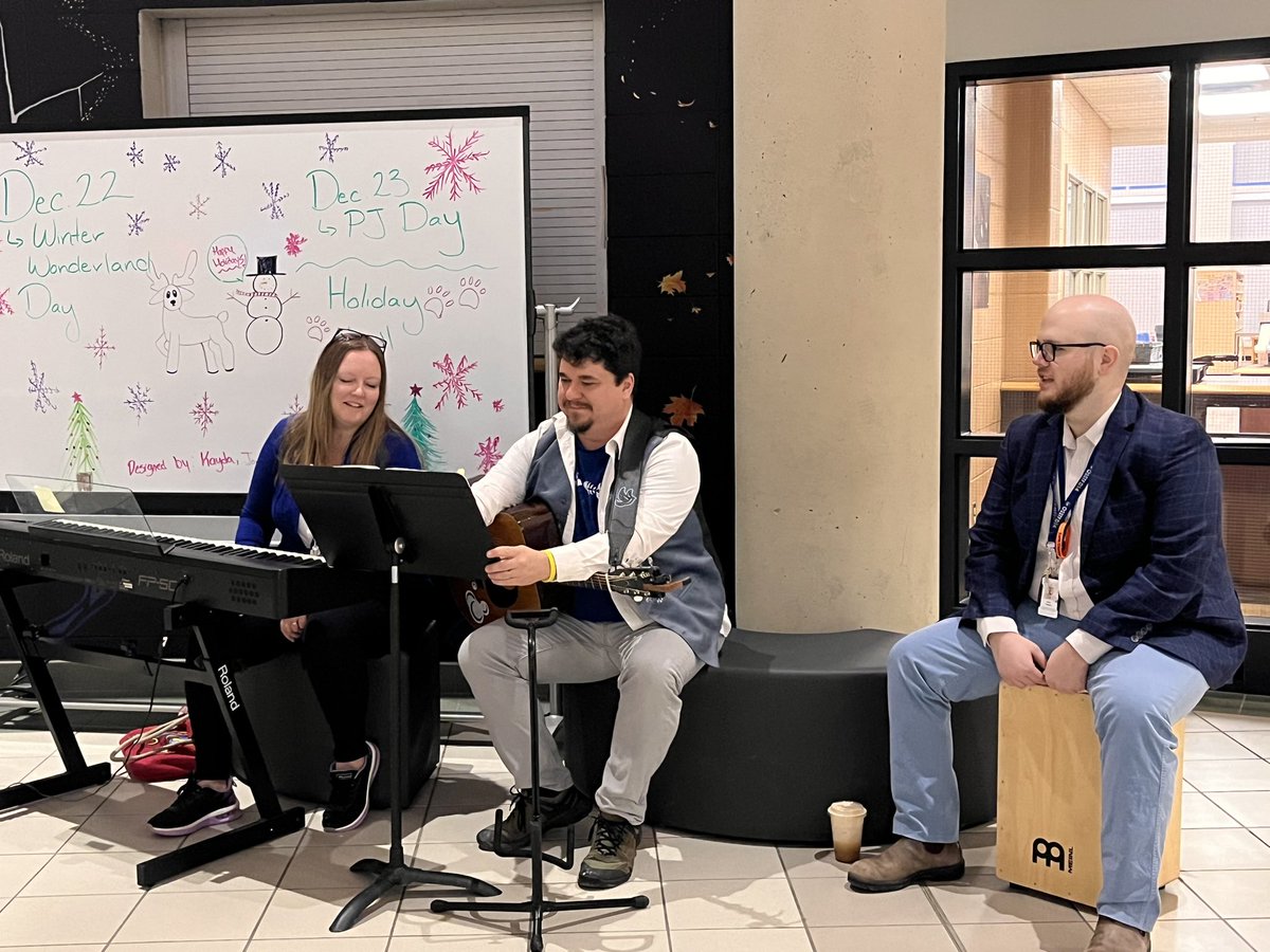 Clarington Central Intermediate School tweet media