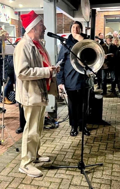 PortSolentRes's tweet photo. Thnx to all for making 1st Carols at The Boardwalk a success. Over £800 raised for Salvation Army's Winter Appeal.
The Salvation Army Band played, @BaroqueChoir sang, everyone joined in. MC Brian Wilkie, who came up with the idea, delighted. https://t.co/HqyMJRo79t